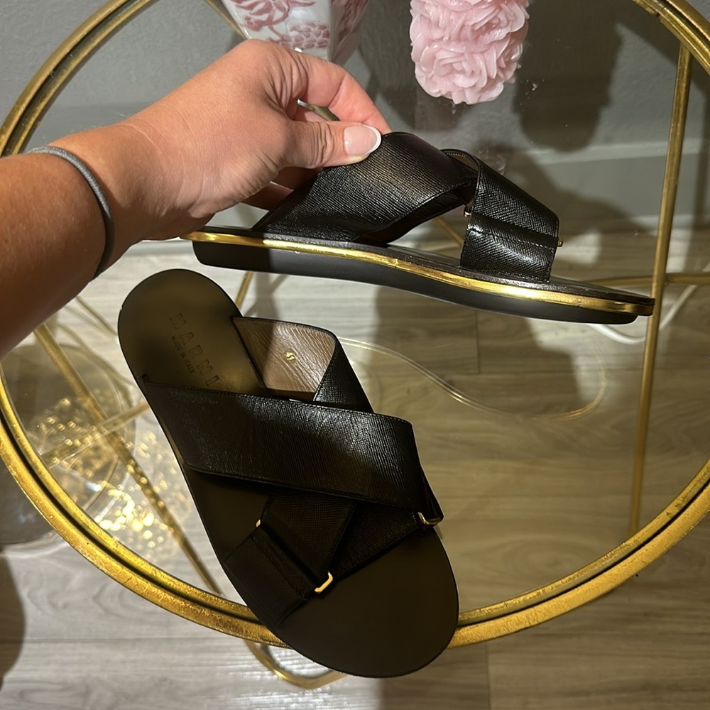 Marni Black Leather Cross-Strap Slide Sandals with Gold Trim. 41